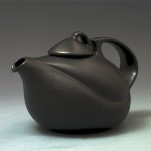Saenger Porcelain: Solo Tea Pot